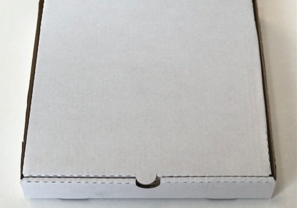 <strong>קרטון לפיצה בסיטונאות</strong>